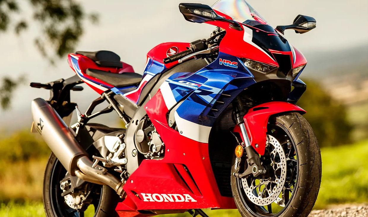 Honda CBR1000RR yang jadi primadona komunitas motor